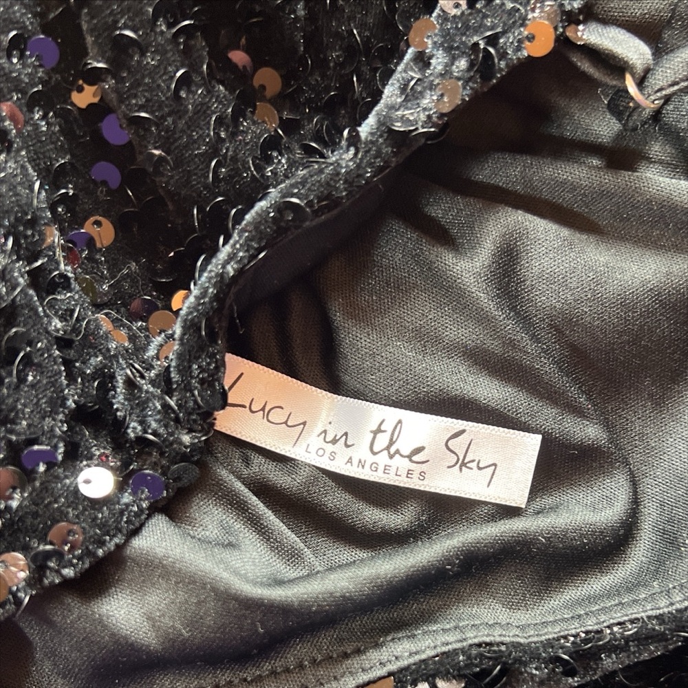 Lucy in the Sky Sequin Stretch Velvet One Shoulder Dress in Black Size M… - Picture 8 of 9